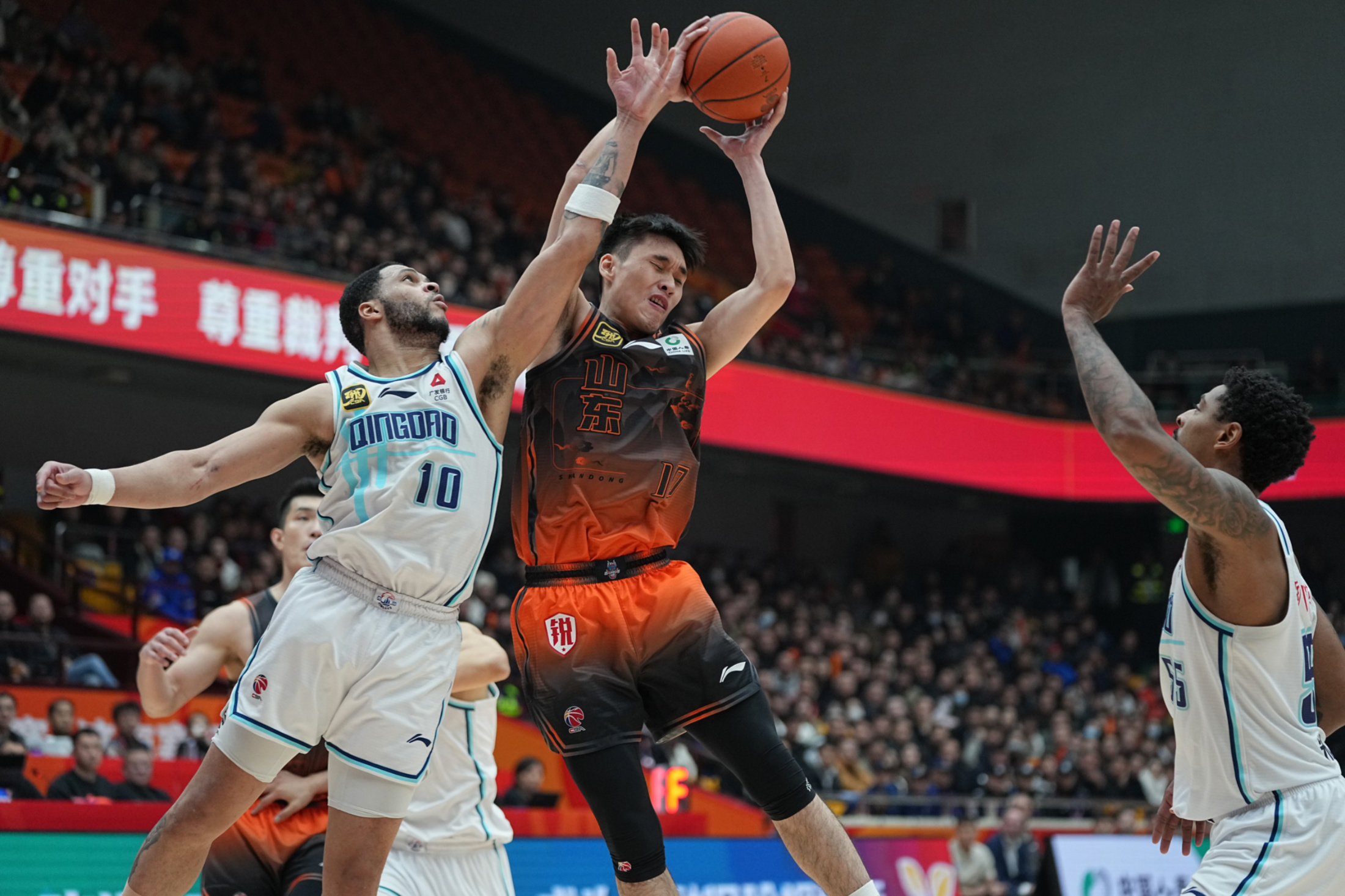 九游体育-关于今晨CBA季后赛传出新动向，毕尔巴鄂竞技战术微调，管理层表态——压力陡增，更衣室氛围转暖的信息-九游体育